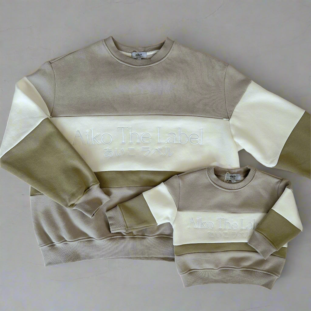 Breastfeeding Classic Sweatshirt - olive/sage